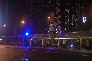 BIB: 4017
                            <button type="button" onclick="openModal(18289207)" class="btn btn-primary btn-sm float-right btn-popup" data-toggle="modal" data-target=".modal-high-quality">
                        <i class="fas fa-shopping-cart"></i> Add to Cart
                    </button>
                                            <button type="button" onclick="isThisMe(18289207, true)" class="btn btn-success btn-sm float-right btn-popup btn-isme hidden" data-toggle="tooltip" data-placement="bottom" title="นี่คือรูปของคุณใช่ไหม คลิกที่นี่เพื่อเอาเข้าอัลบั้ม">
                        <i class="fas fa-plus"></i> Add to album
                    </button>
                    <button type="button" onclick="isThisMe(18289207, false)" class="btn btn-warning btn-sm float-right btn-popup btn-isnotme hidden">
                        <i class="fas fa-ban"></i> Remove from album
                    </button>